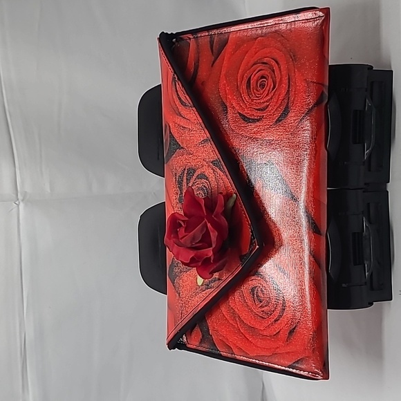 Kent Stetson Handbags - KENT STETSON ROSE crossbody clutch